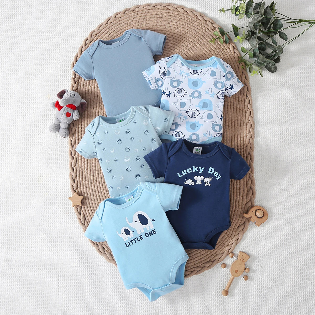 5pcs Newborn Baby Boy Short Sleeve Bodysuits, Cotton Cute Dinosaur Cartoon Rompers, Infant 1pc Jumpsuits, Round Neck Summer Outfits, Hospital Bag Essentials (Boys), Perfect for Outdoor