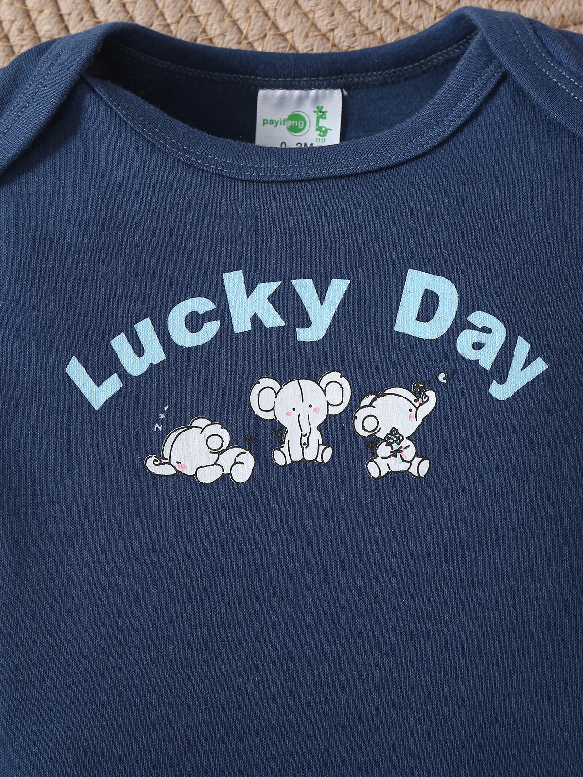 5pcs Newborn Baby Boy Short Sleeve Bodysuits, Cotton Cute Dinosaur Cartoon Rompers, Infant 1pc Jumpsuits, Round Neck Summer Outfits, Hospital Bag Essentials (Boys), Perfect for Outdoor